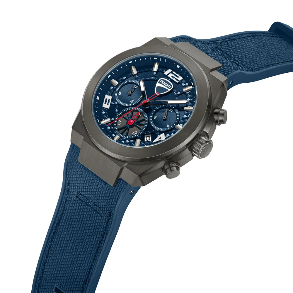 Men Touring Watch - Image 8