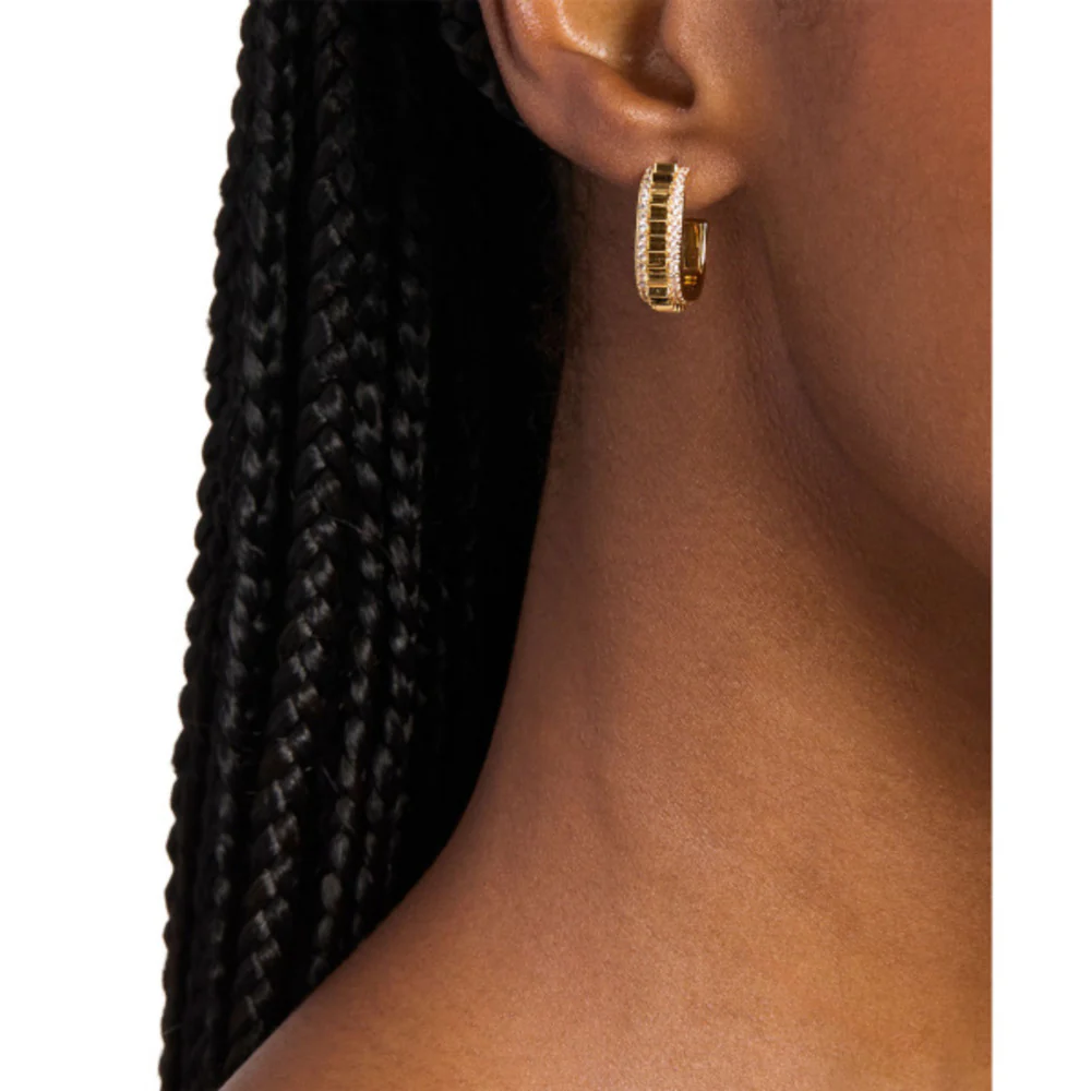 Women Premium Gold Earring - Image 3