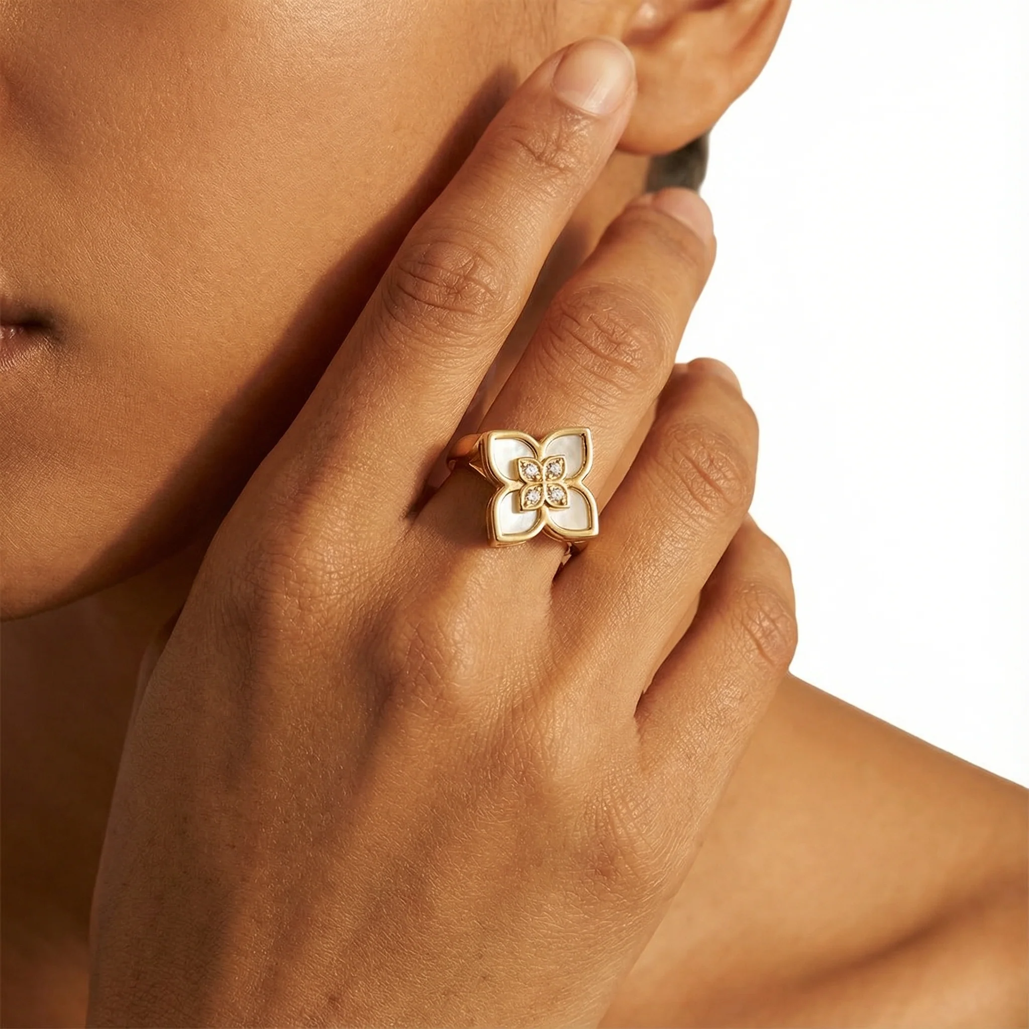 Women Nua Ring - Image 4